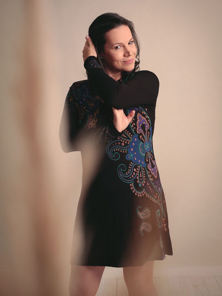 Dóra Stróbel, cantante y actriz de teatro musical